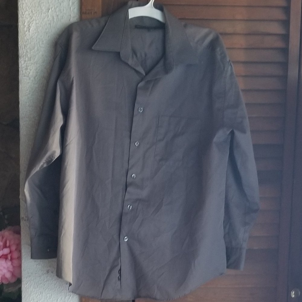 Perry Ellis Portfolio dress shirt